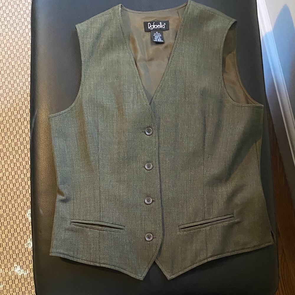 Rafaella Women's Olive Green Vest